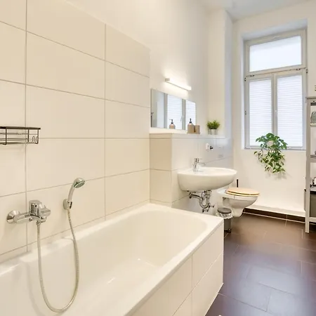 Homy I Altbaucharme Netflix Und Wlan *